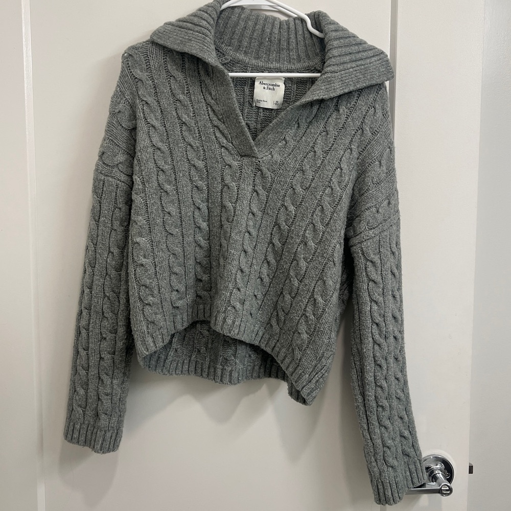 Abercrombie Gray Sweater